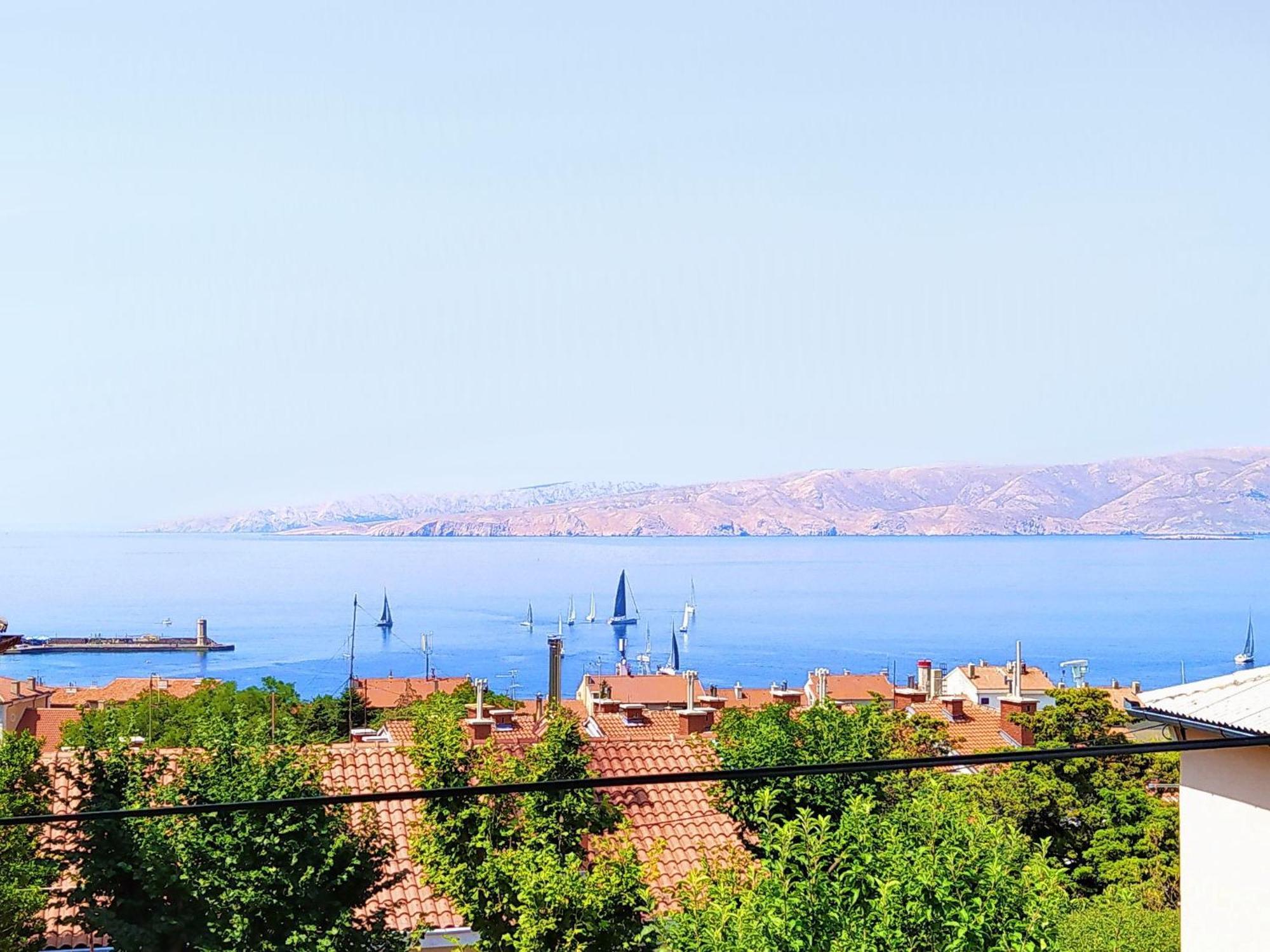Holiday House With Seaview Сен Екстериор снимка